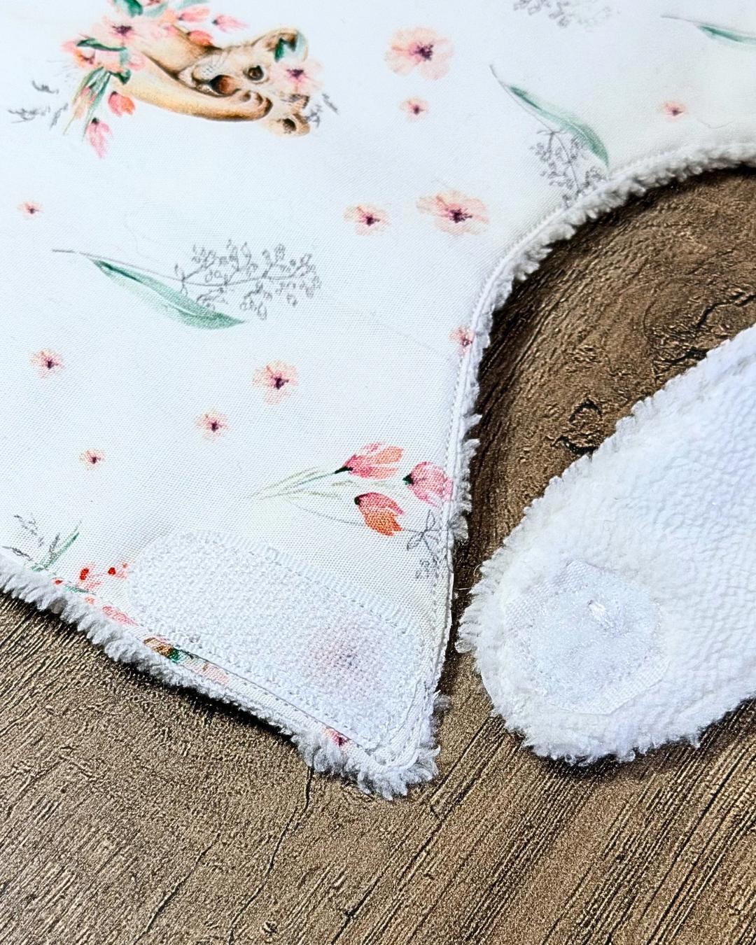 Bavoir naissance en coton & éponge de bambou
