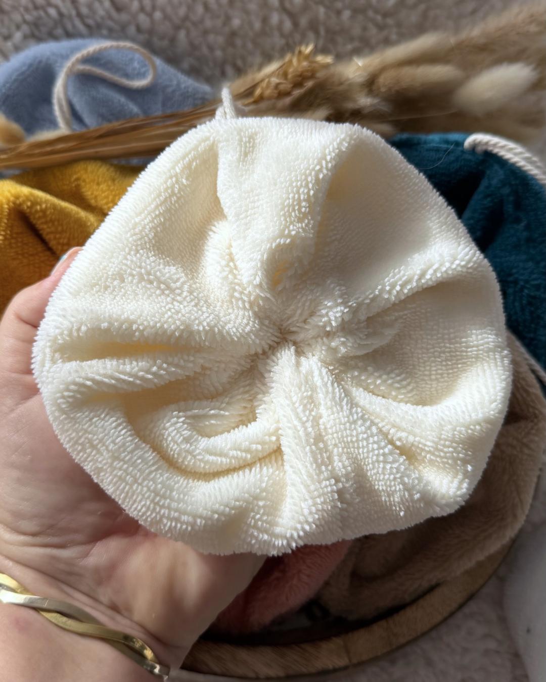 Fleur de douche en éponge de bambou
